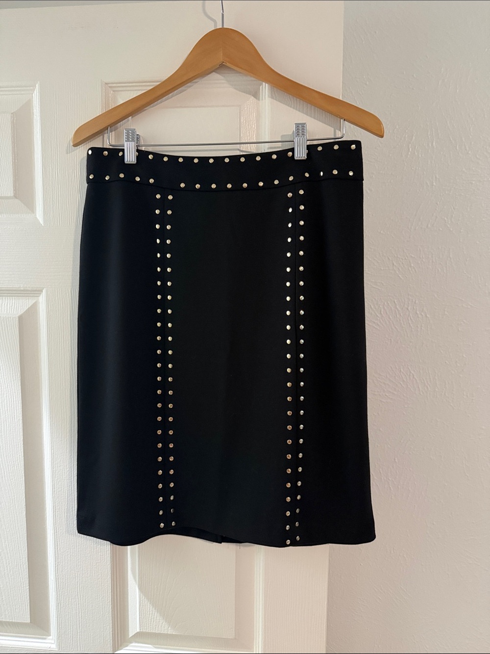 New York & Company Black Pencil Skirt with Silver Studs
